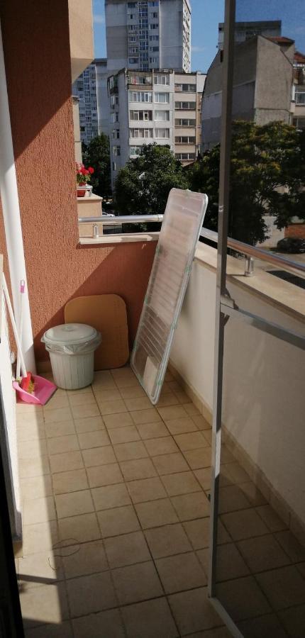 Cozy Apartament Naydenov Lejlighed Burgas City Eksteriør billede